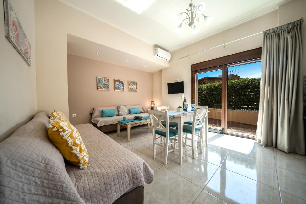 Iro City And Beach Boutique Homes Ханья Экстерьер фото